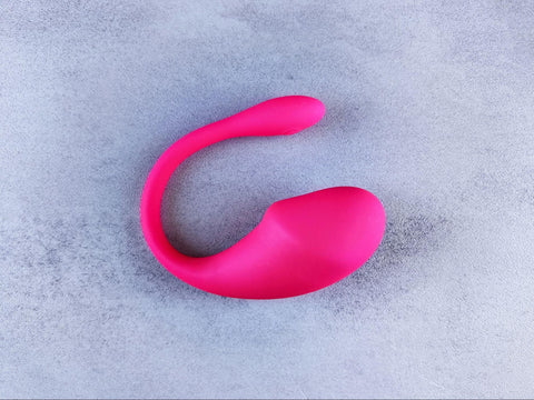 Best Vibrating Dildos: Buzz-tastic Toys From Tracy’s Dog